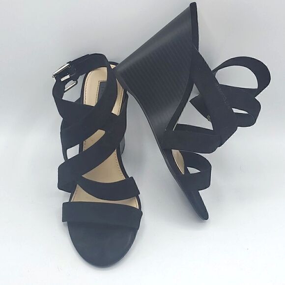 Forever 21 Black Strappy Wedges Size 7.5 - Picture 17 of 17